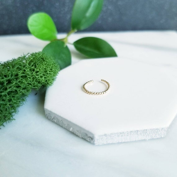 14K Yellow Gold Filled Twisted Wire Ear Cuff