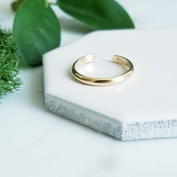 SOLID 14K Yellow Gold  Half Round Toe Ring