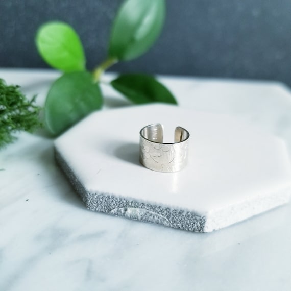 Daisy Flower Wide Sterling Silver Ear Cuff- Faux Piercing