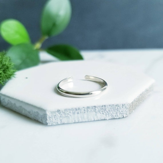 Sterling Silver Skinny Half Round Toe Ring Summer Accessory, Body Jewelry, Wedding, Vacation Ring