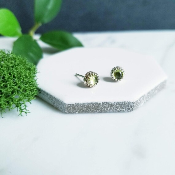 Green Peridot Sterling Silver Crown Post Earrings - 4mm Studs
