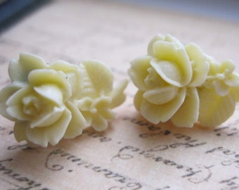 Tiny Flower Stud Earrings - Cream Rose post earrings