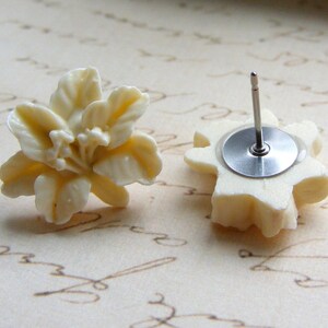 Lily flower stud earrings Cream Flower Jewelry for Spring Affordable Bridesmaid Earrings image 2