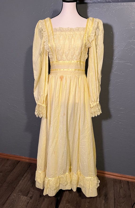 Vintage 1970’s Handmade Yellow Dress with Lace Cuf