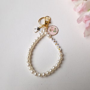 Chaveiro de pulso personalizado com pérolas, etiqueta personalizada para mochila escolar com nome.