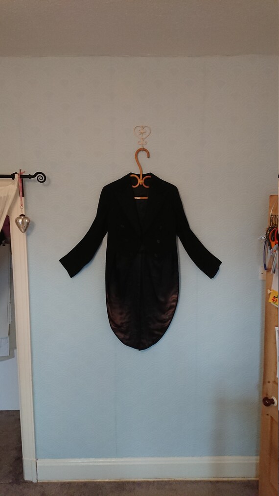 Vintage 20s tails coat/ tuxedo. Chest 36 inches
