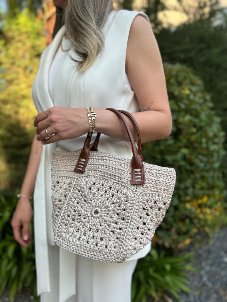 Beige Color Hand Knitted Quality Bags, Stylish Designed Handmade Bags zdjęcie 4