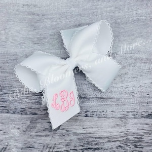 Moonstitch Monogrammed Hair Bow white w/white