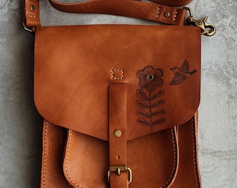 Primavera Messenger Bag