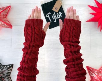 Tjocka vinröda stickade armvärmare, personlig väska, veganvänliga, mysiga fingerlösa handskar, stickade mjuka handskar för flickor, personlig namngåva