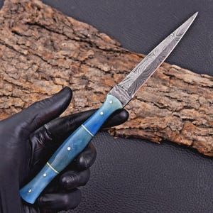 Handmade Damascus Steel Hunting Knife with Leather Sheath
