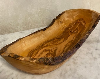 46cm große Olivenholz Schale - Handgefertigt - Unikat - perfektes Geschenk