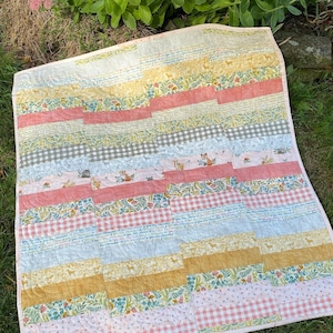PDF baby quilt pattern quick and easy jelly roll pattern A Tricky Path