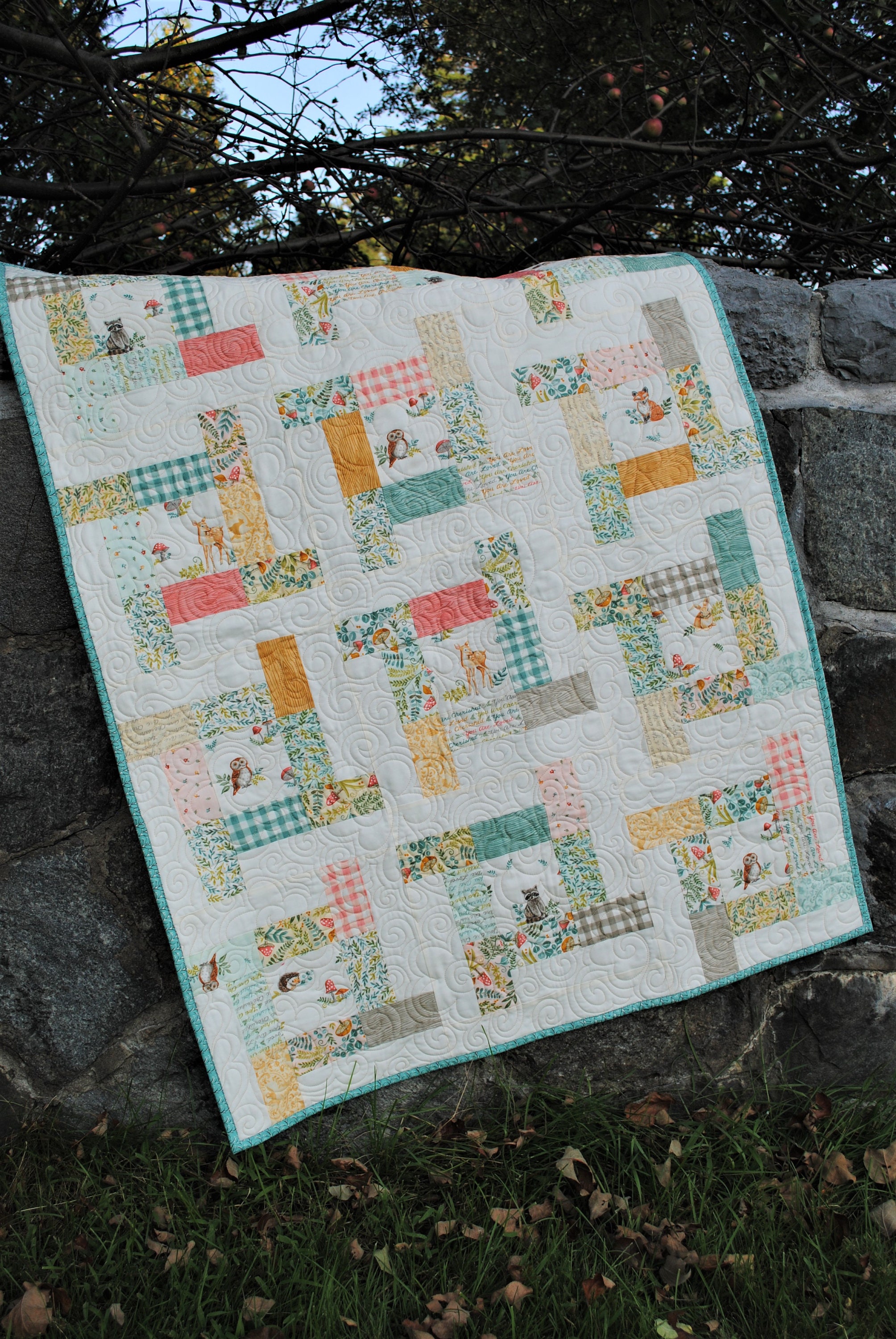quilt PATTERN baby to king....Awesome scrap quilt. Uses Charm Squares…