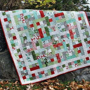 PDF Quilt Pattern with Blitzen fabric....Easy and Quick...Baby and Lap quilt sizes, A Good Day