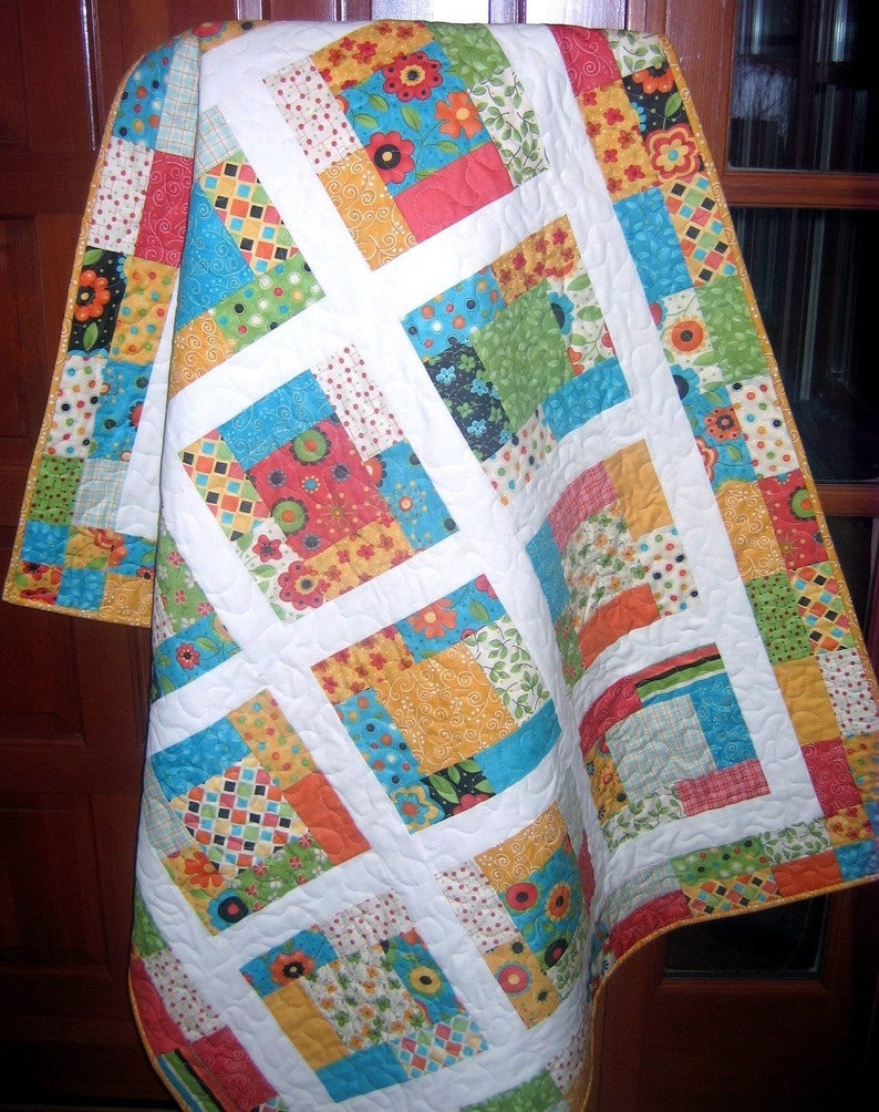 PDF Quilt Pattern....Baby or Lap Size, Quick and Easy Charm Squares or Fat Quarters, A Sunday Charmer image 5