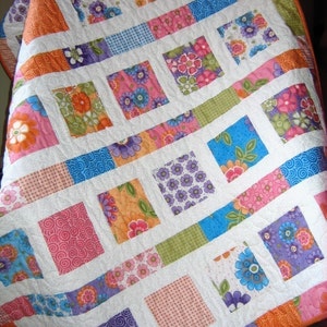 Baby QUILT PATTERN....Quick and Easy...2 Charm Square Packs, Flowers in the Sunshine image 3