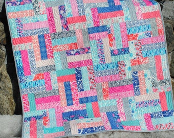 PDF Quilt Pattern.... Easy Beginner Quick ...Strip, Scrap and Jelly Roll Friendly, Scrappy Ever After