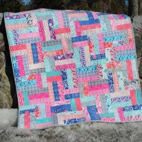 PDF Quilt Pattern.... Easy Beginner Quick ...Strip and Jelly Roll Friendly, Scrappy Ever After