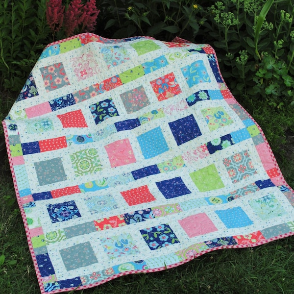 PDF Baby QUILT PATTERN....Quick and Easy...2 Charm Square Packs or Fat Quarters, Flowers in the Sunshine