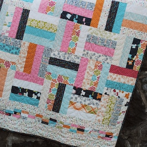 PDF Quilt Pattern.....Layer Cake, Jelly Roll and Fat Quarter friendly, ..Baby and Lap size, On the Fence