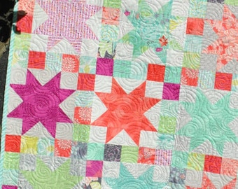 Baby QUILT PATTERN....Quick and Easy...Layer Cake and Fat Quarter friendly, Sara's Star