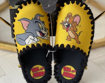 Tom and Jerry Yellow Felt House Slippers – Cozy Cartoon Comfort, Handmade Textile Footwear