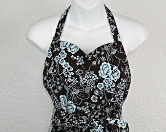 Full Sweetheart Apron With Blue/Brown Floral Design