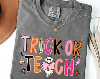 Trick Or Teach Shirt, Funny Halloween Teacher Shirt, Retro Teacher Gift Hoodie, Halloween Costume Sweatshirt, Comfort Colors Teacher Tee