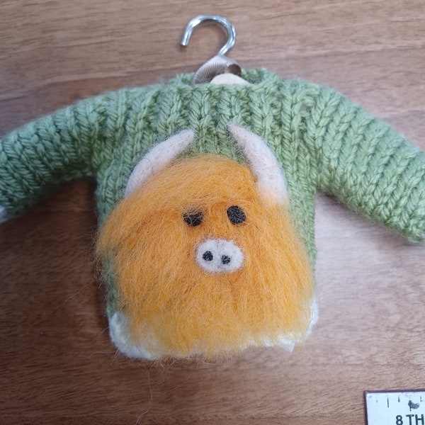 Miniature/Tiny knitted and felted Jumper/sweater  lavender air freshener with felted Highland cow motif