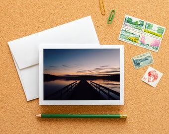 Carte de correspondance vierge - Jetée sur le lac Washington au coucher du soleil Carte de photographie d'art à encadrer avec enveloppe, 6,25 x 4,5 po (A6), ensemble de papeterie PNW