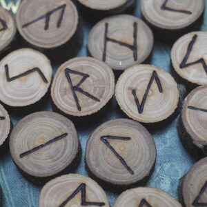 Avalon Apple Elder Futhark Runes - Pagan, Wicca, Witchcraft, Norse ...