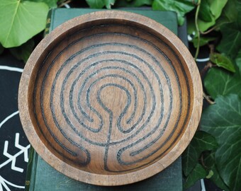 Upcycled Wood Labyrinth Offering Bowl - Pagan, Witchcraft, Magic, Tintagel, Meditation