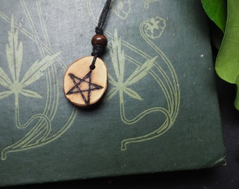 English Wild Rose Wood Pentagram pendant - Pentacle - Witchcraft, Wicca,