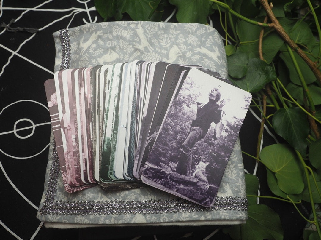 Winter Hare Witches Altar or Divination Reading Cloth for Ogham, Tarot ...