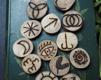 Cornish Cherry Wood Witches Runes - with Bag & Information sheet - Pagan, Wicca, Witchcraft, Divination