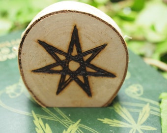 Silver Birch Wood Fairy Star Altar piece - Wicca, Witchcraft, Pagan, Elven star, Septagram, Ritual, Magic, Handcrafted, Pyrography