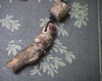 English Oak Wood Knot Pendant - Strength and Courage - Witchcraft