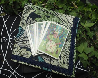 William Morris Acanthus Leaf Witches Altar or Reading Cloth for Ogham, Tarot or Runes, Witchcraft, Pagan - Upcycled Fabric