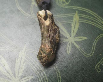 English Holly Wood Knot Pendant: Charm For Protection, Witchcraft, Yule