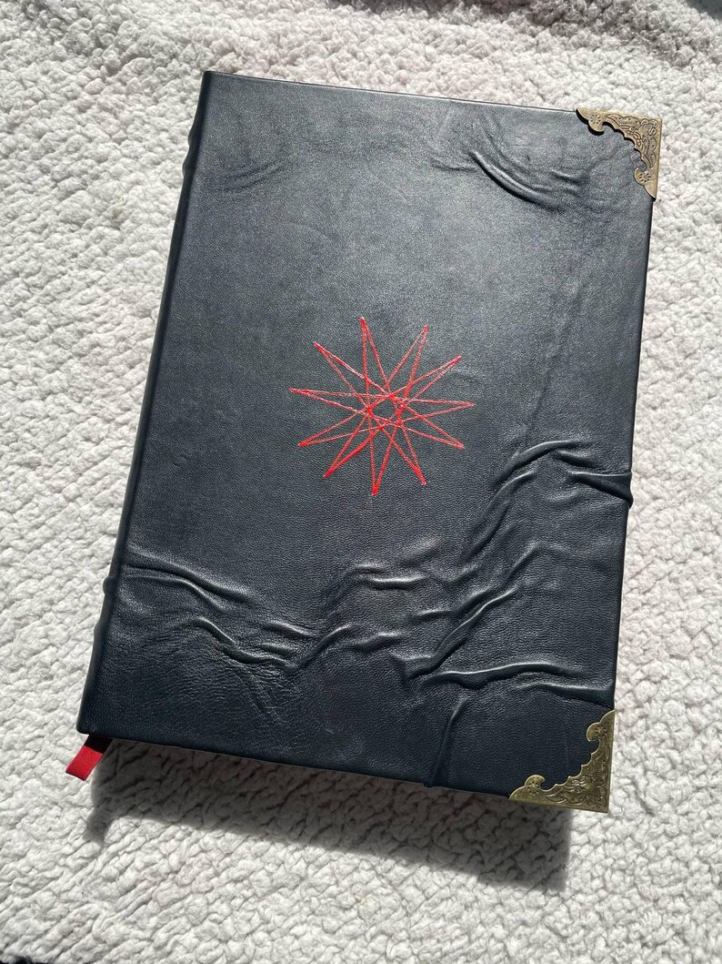 Diario de cuero con grimorio de estrella de 11 puntas / Cuaderno ocultista hecho a mano / Libro de las sombras / Diario de brujería imagen 6