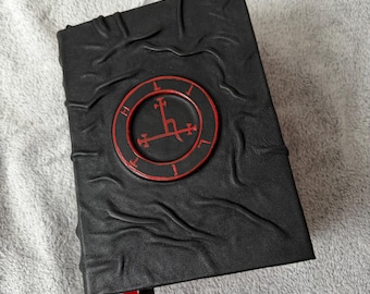 Libro de hechizos del grimorio de Lilith – Libro de brujería en cuero negro