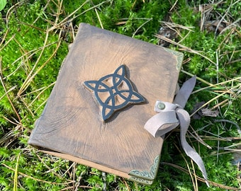 Celtic Knot Pocket Journal – Brown Leather Notebook, Witch Talisman, Pagan Grimoire, Esoteric Gift