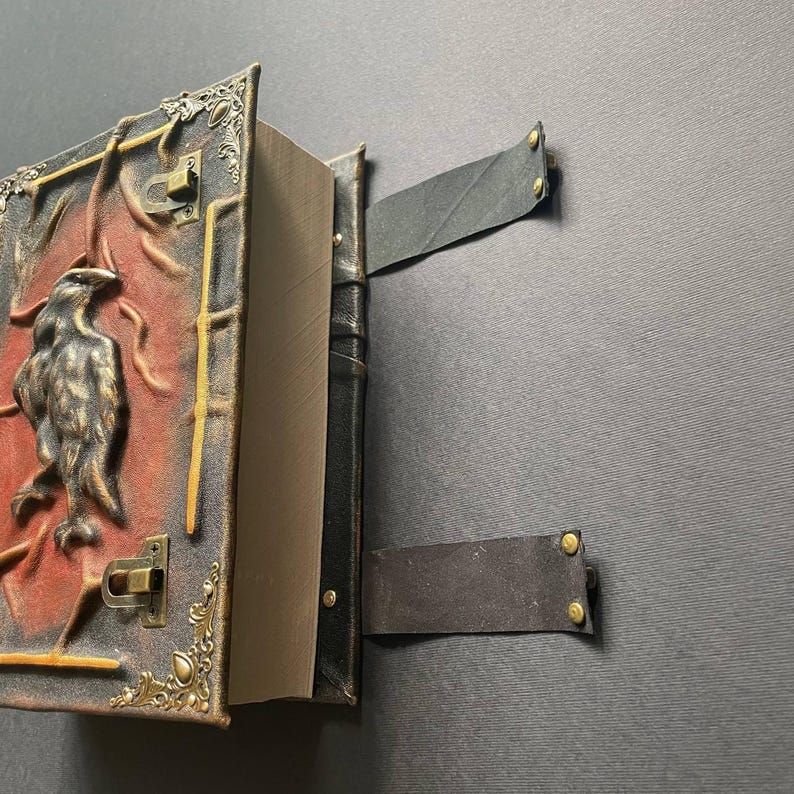 Grimoire des Raben - Dämonologie Journal, A5 Leder Okkultes Buch der Schatten Bild 9
