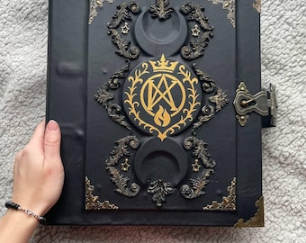 Grimorio de sigilo personalizado: logotipo personalizado, iniciales, símbolo y libro de anillas grande hecho a mano.