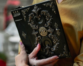 Grimorio de Cuero Luna Negra: Diario de Bruja Gótica, Grimorio Esotérico, Símbolo Femenino Sagrado, Libro Hecho a Mano