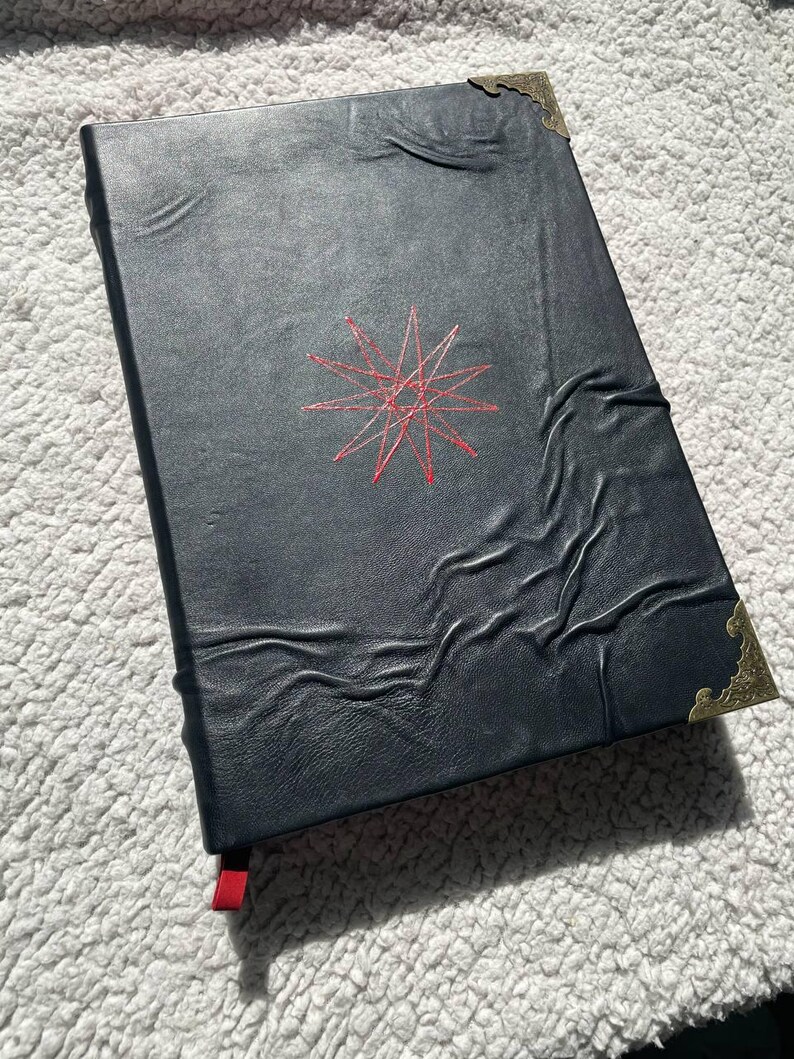 Diario de cuero con grimorio de estrella de 11 puntas / Cuaderno ocultista hecho a mano / Libro de las sombras / Diario de brujería imagen 8