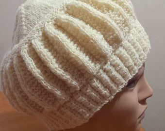 Bonnet "citrouille" 100% laine vierge, filé et tricoté main. Teinture sur demande.