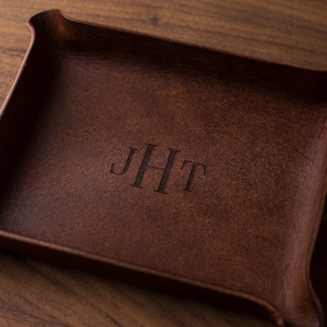 Large Monogram Leather Ring Dish custom leather catchall, leather valet tray, custom gift, groomsmen gift, personalized gift for her image 2