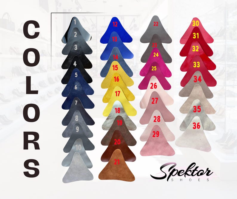 Puede incluir: Una carta de colores con 36 muestras triangulares en varios tonos, incluyendo azul, amarillo, rosa y rojo. La palabra "COLORS" se muestra verticalmente a la izquierda. El logotipo "Spektor Shoes" est&aacute; en la parte inferior derecha.